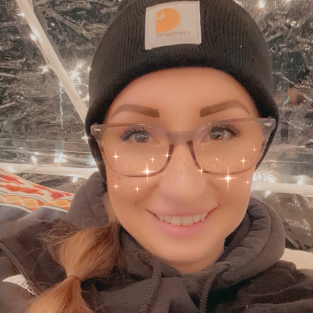 Meet your Posher, Hailie
